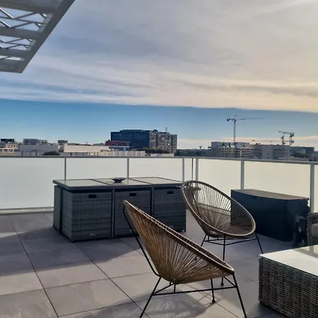 Toit-terrasse Avec Vue Magnifique Sur * Montpellier