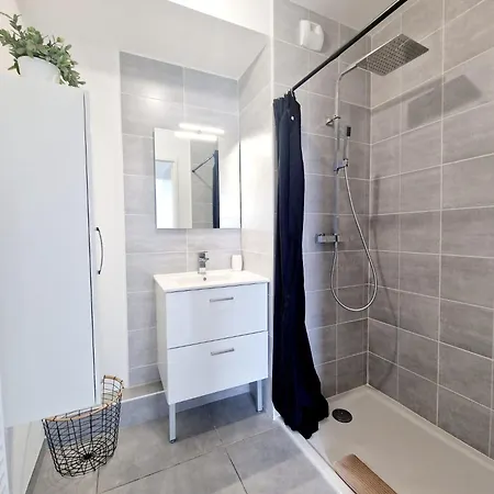 Toit-terrasse Avec Vue Magnifique Sur Montpellier