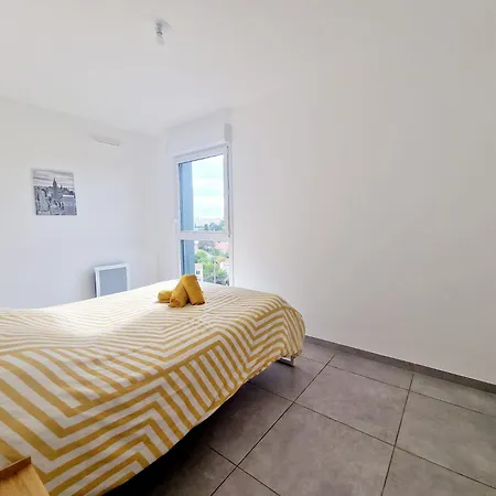 Toit-terrasse Avec Vue Magnifique Sur Montpellier